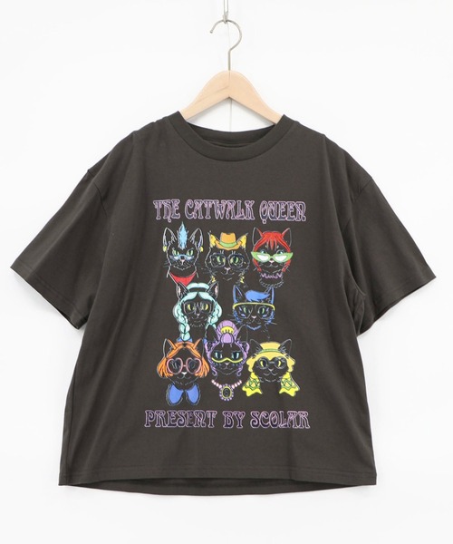 ScoLar(スカラー)の「ScoLar(スカラー) キャットウォーククイーン柄Tシャツ(Tシャツ/カットソー・レディース・チャコールグレー/オフホワイト/パープル・MEDIUM)」の5枚目の写真