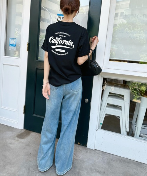 Eclat one(エクラワン)の「【ユニセックス】ゆるっとこなれ見え。Californiaバックプリント半袖ロゴTシャツ(Tシャツ/カットソー・レディース・ブルー/グレー/ホワイト/ブラック・FREE)」の15枚目の写真