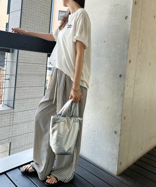 Eclat one(エクラワン)の「【ユニセックス】ゆるっとこなれ見え。Californiaバックプリント半袖ロゴTシャツ(Tシャツ/カットソー・レディース・ブルー/グレー/ホワイト/ブラック・FREE)」の12枚目の写真