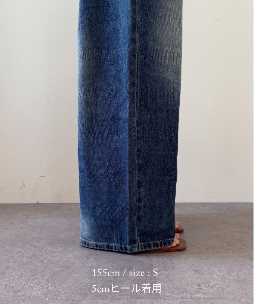 flaeu（フラユ）の「Loose Wide Denim（デニムパンツ・レディース・ブルー・MEDIUM/SMALL）」の7枚目の写真