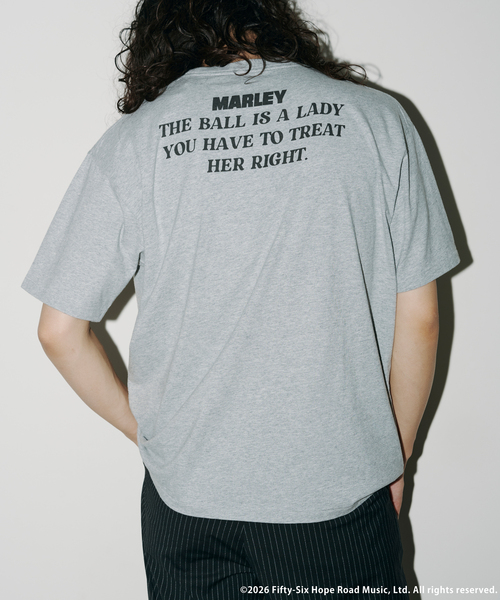 JOURNAL STANDARD(ジャーナルスタンダード)の「Bob Marley / ボブ・マーリー プリント Tシャツ(Tシャツ/カットソー・メンズ・イエロー/ホワイト/ブラック/チャコールグレー/ブラック系その他/ブラックミックス・LARGE/MEDIUM/SMALL)」の10枚目の写真