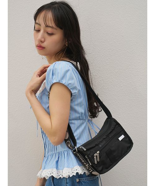 LeSportsac(レスポートサック)の「【SNIDEL×LeSportsac】SM EVERYDAY BAG MH(ショルダーバッグ・レディース・シルバー/イエロー/ブラック・F)」の18枚目の写真