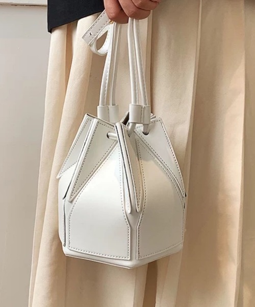 ampm（エーエムピーエム）の「2WAY ショルダーバッグ ハンドバッグ  巾着バッグ（ショルダーバッグ・レディース・ブラック/ホワイト・FREE）」の13枚目の写真