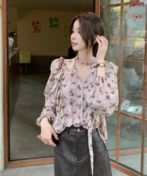 チョーカーデザイン フリルスリーブ 花柄シフォンブラウス