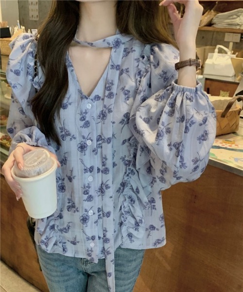 Ritzy(リッツィー)の「チョーカーデザイン フリルスリーブ 花柄シフォンブラウス(シャツ/ブラウス・レディース・ベージュ/ブルー・FREE)」の18枚目の写真
