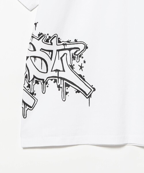 BEAMS T（ビームスティー）の「Elijah Maura / T-shirt②（Tシャツ/カットソー・メンズ・ホワイト・L/M/XL/S）」の4枚目の写真