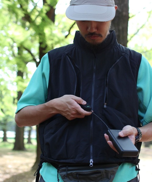 Snow Peak（スノーピーク）の「Snow Peak / Peltier Cooling Device Vest ペルチェ冷却ベスト ファン付き ハイブリッドベスト（ベスト・メンズ・ブラック・2/1）」の13枚目の写真