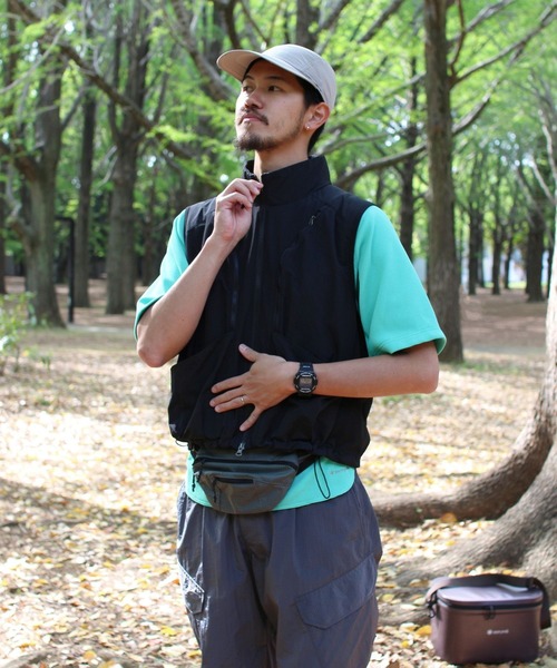 Snow Peak（スノーピーク）の「Snow Peak / Peltier Cooling Device Vest ペルチェ冷却ベスト ファン付き ハイブリッドベスト（ベスト・メンズ・ブラック・2/1）」の7枚目の写真