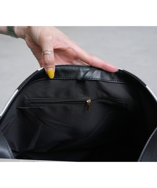 reca(レカ)の「ストライプバケツバッグ(ショルダーバッグ・レディース・ホワイト系その他・ONE SIZE)」の14枚目の写真