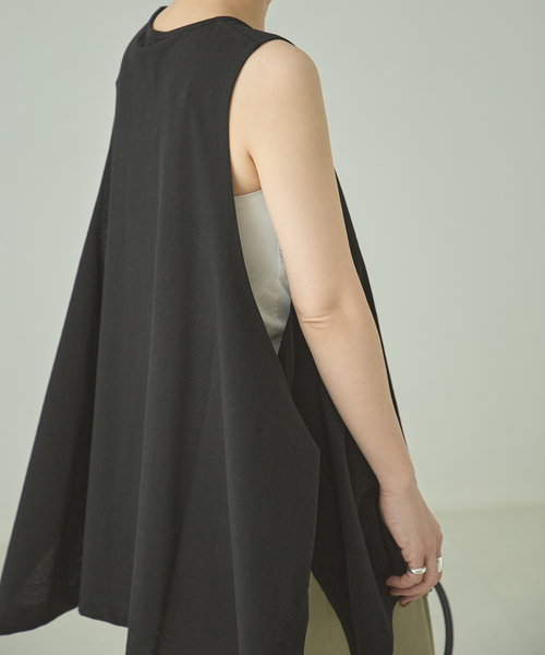 journal standard L'essage(ジャーナルスタンダードレサージュ)の「TanC TOKYO/タンクトウキョウ SIDE OPEN TANKTOP タンクトップ(タンクトップ・レディース・ブラック/ホワイト・FREE)」の22枚目の写真