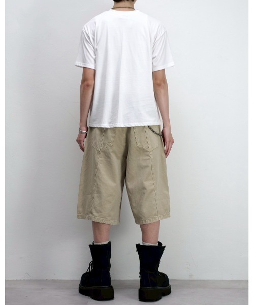 Chikashitsu +(チカシツプラス)の「【Chikashitsu +】college message t-shirt (3color) / 【チカシツプラス】カレッジロゴメッセージプリント半袖Tシャツ(Tシャツ/カットソー・メンズ・ブラック/ホワイト/グレー・ONE SIZE)」の11枚目の写真