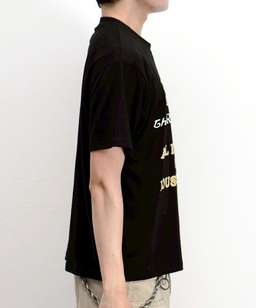 Chikashitsu +(チカシツプラス)の「【Chikashitsu +】college message t-shirt (3color) / 【チカシツプラス】カレッジロゴメッセージプリント半袖Tシャツ(Tシャツ/カットソー・メンズ・ブラック/ホワイト/グレー・ONE SIZE)」の14枚目の写真