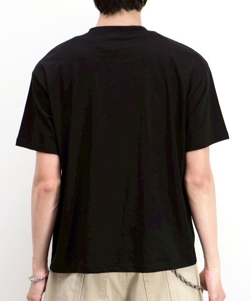 Chikashitsu +(チカシツプラス)の「【Chikashitsu +】college message t-shirt (3color) / 【チカシツプラス】カレッジロゴメッセージプリント半袖Tシャツ(Tシャツ/カットソー・メンズ・ブラック/ホワイト/グレー・ONE SIZE)」の15枚目の写真