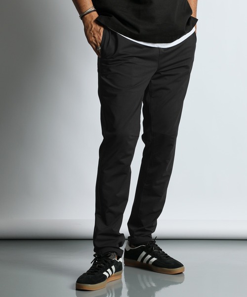The DUFFER of ST.GEORGE(ザダファーオブセントジョージ)の「『WONDER SHAPE』ATHLEISURE:360°全方向高伸縮『ワンダーシェイプ』接触冷感 ハイパーストレッチ アスレジャーパンツ(その他パンツ・メンズ・ブラック/ネイビー・LARGE/X-LARGE/MEDIUM)」の3枚目の写真