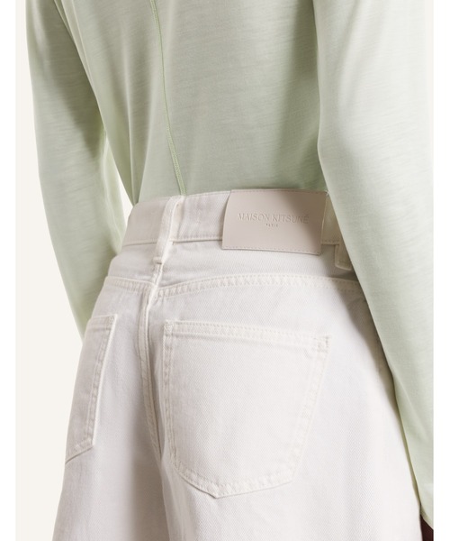 Maison Kitsune（メゾンキツネ）の「DENIM SHORTS（その他パンツ・レディース・アイボリー・26/25）」の6枚目の写真