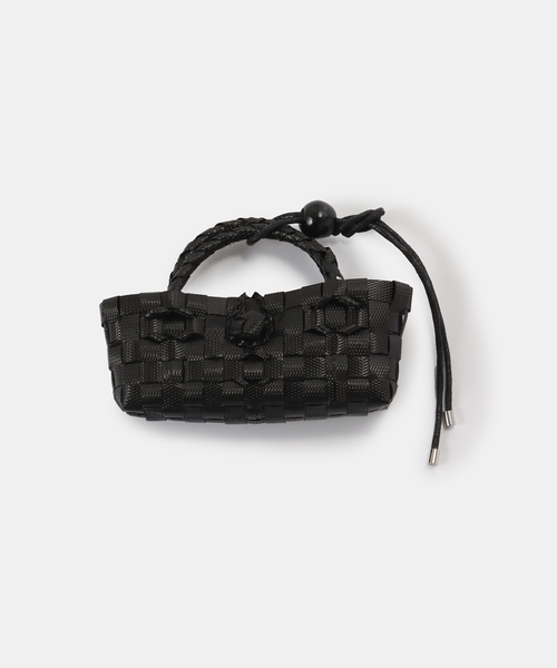 Spick & Span(スピックアンドスパン)の「NHE / ニエ Ngang keychain LIP CASE(その他小物・レディース・ブラック/ブラック系その他/ホワイト系その他・FREE)」の1枚目の写真