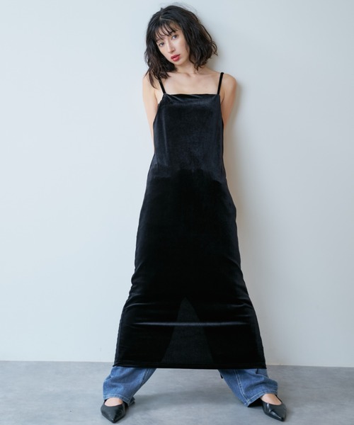 A.D.C.L.(エーディーシーエル)の「ベロア バックリボン キャミワンピース(ワンピース・レディース・ブラウン/グレー/ブラック・M/L)」の21枚目の写真