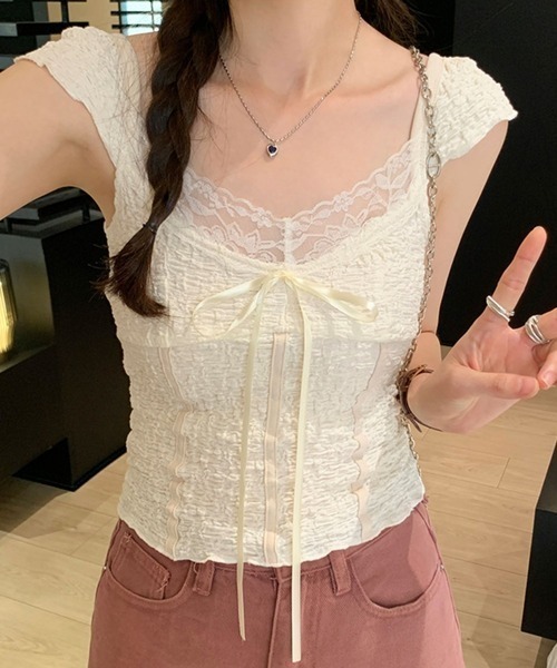 tunee(チュニー)の「【TUNE】レース切り替えトップス(Tシャツ/カットソー・レディース・ホワイト・FREE)」の2枚目の写真