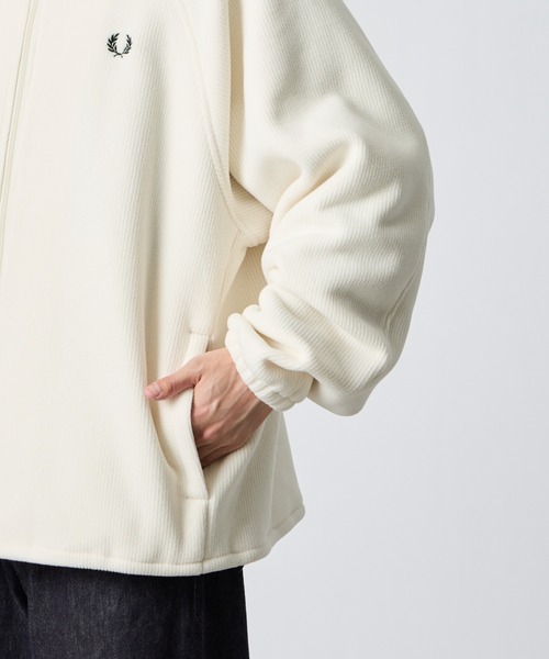 FRED PERRY（フレッドペリー）の「【WEB先行予約】[FRED PERRY/フレッドペリー] 別注 コード フリースジャケット（その他アウター・レディース・ブラック/オフホワイト・S/M/L/XL）」の20枚目の写真