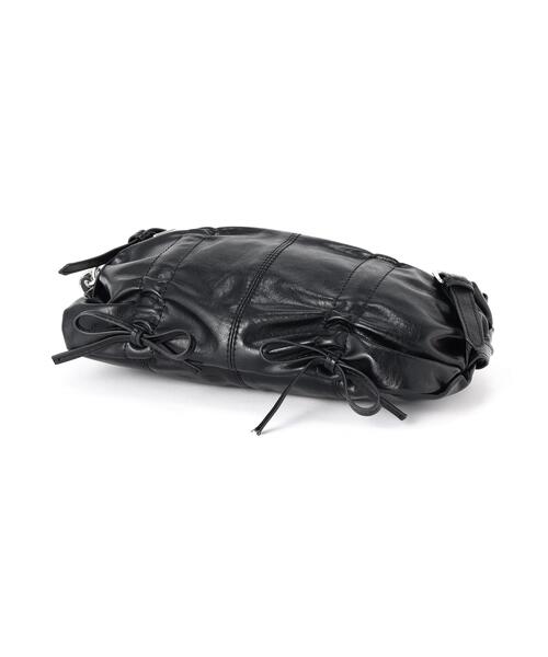 L.H.P(エルエイチピー)の「MAVYTH/メヴィス/HEART CHARM PU BAG(ショルダーバッグ・レディース・ブラウン/ホワイト/ライトグリーン/ブラック・F)」の13枚目の写真