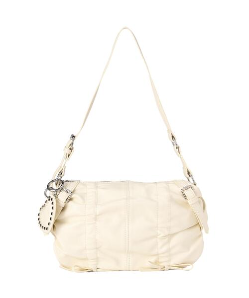 L.H.P(エルエイチピー)の「MAVYTH/メヴィス/HEART CHARM PU BAG(ショルダーバッグ・レディース・ブラウン/ホワイト/ライトグリーン/ブラック・F)」の17枚目の写真