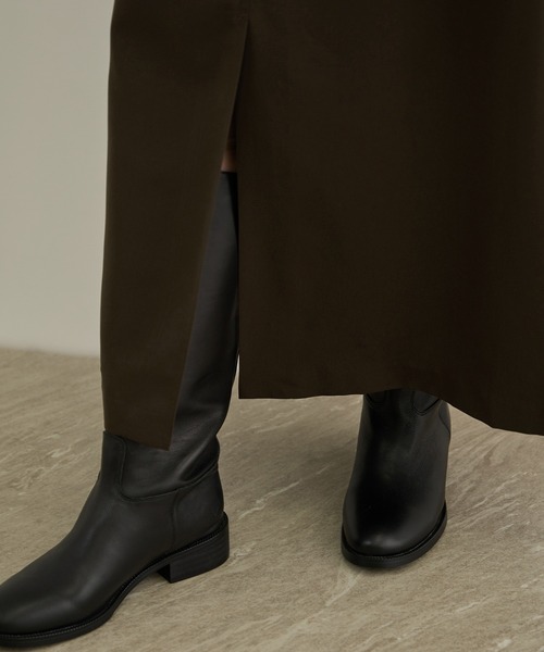 SALON adam et rope'(サロン アダム エ ロペ)の「【WEB限定】マットサテンセミフレアスカート / イージーケア・セットアップ対応(スカート・レディース・ブラウン/ブラック・FREE)」の16枚目の写真