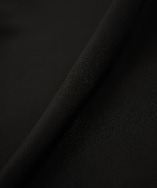 SALON adam et rope'(サロン アダム エ ロペ)の「【WEB限定】マットサテンセミフレアスカート / イージーケア・セットアップ対応(スカート・レディース・ブラウン/ブラック・FREE)」の17枚目の写真