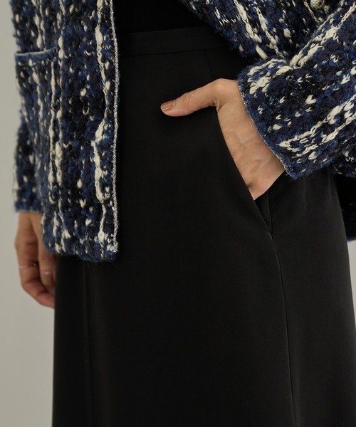 SALON adam et rope'(サロン アダム エ ロペ)の「【WEB限定】マットサテンセミフレアスカート / イージーケア・セットアップ対応(スカート・レディース・ブラウン/ブラック・FREE)」の19枚目の写真
