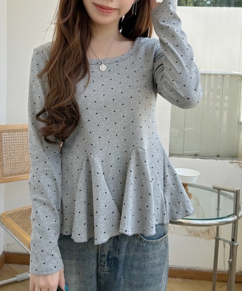 Ada.(エイダ)の「ピンドット柄 Uネック ペプラム カットソー(Tシャツ/カットソー・レディース・グレー/ブラック/ホワイト/ブラウン・FREE)」の9枚目の写真