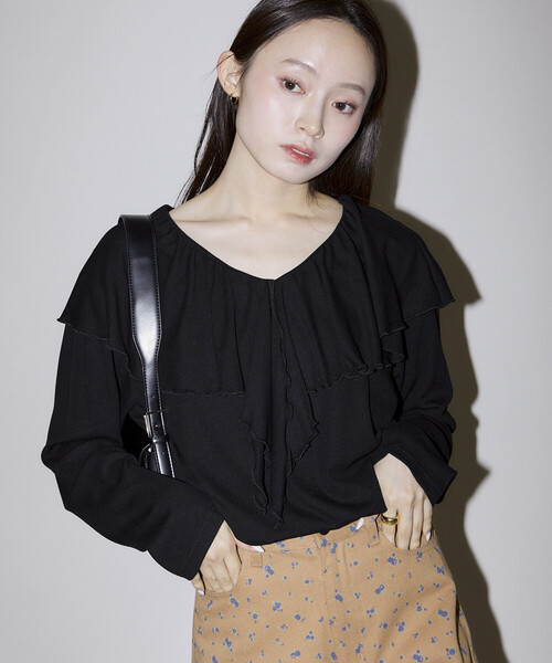PUBLUX(パブリュクス)の「PUBLUX/パブリュクス 襟 フリル テレコ カットソー 限定展開(Tシャツ/カットソー・レディース・ナチュラル/ブラウン/ブラック・フリ-)」の14枚目の写真