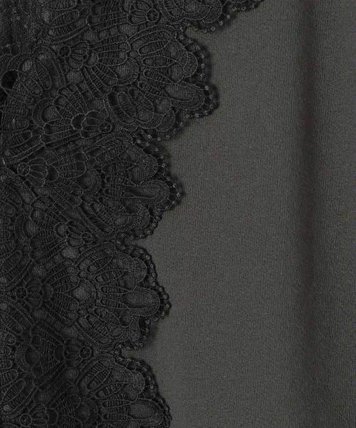 studio CLIP(スタディオクリップ)の「【WEB限定】ダブルフロントレースVネックロングスリーブプルオーバー(Tシャツ/カットソー・レディース・オフホワイト/ブラック/チャコール・FREE)」の18枚目の写真
