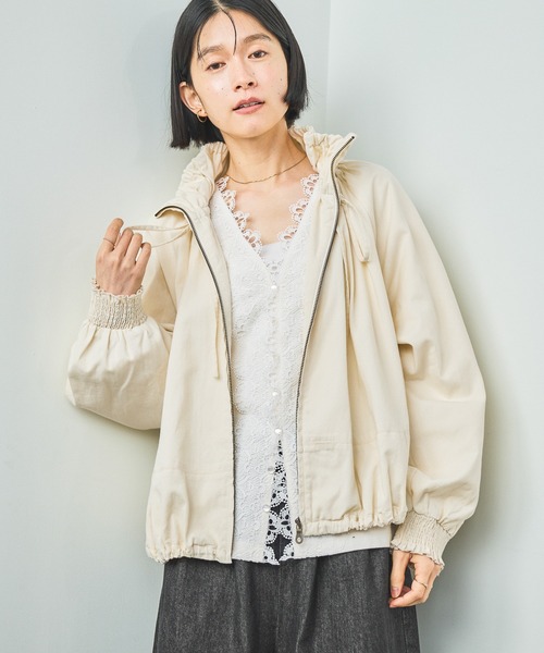 studio CLIP(スタディオクリップ)の「【WEB限定】ダブルフロントレースVネックロングスリーブプルオーバー(Tシャツ/カットソー・レディース・オフホワイト/ブラック/チャコール・FREE)」の8枚目の写真