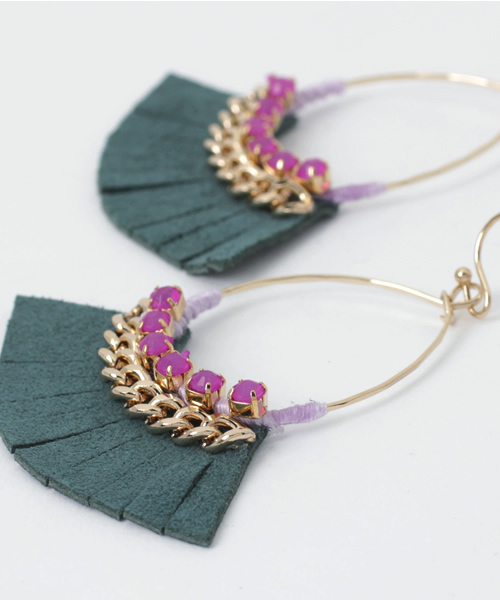 Discoat Parisien（ディスコートパリシアン）の「ストーンチェーンタッセルピアス（ピアス（両耳用）・レディース・グリーン/その他21・ﾌﾘ-）」の6枚目の写真