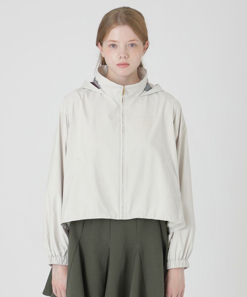 BLUE LABEL CRESTBRIDGE(ブルーレーベルクレストブリッジ)の「【umbro】フーデットブルゾン(ブルゾン・レディース・ダークネイビー/ホワイト系その他・38/36)」の4枚目の写真