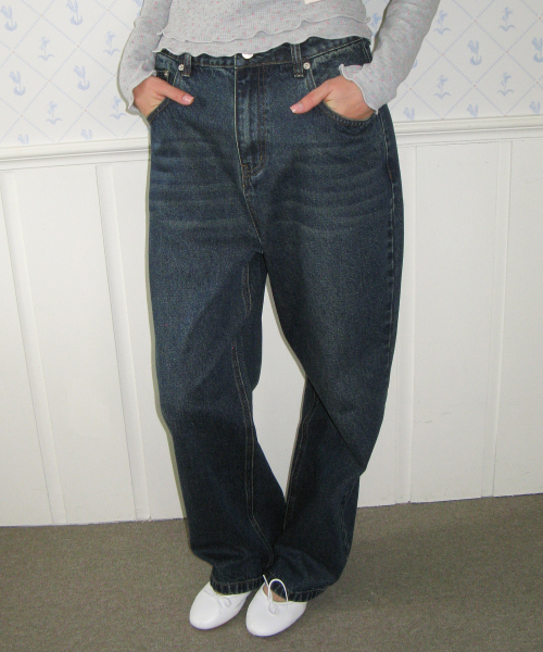 AMESWORLDWIDE(アメスワールドワイド)の「CLASSIC STRAIGHT DENIM PANTS BLUE(デニムパンツ・レディース・その他・MEDIUM/LARGE/SMALL)」の2枚目の写真