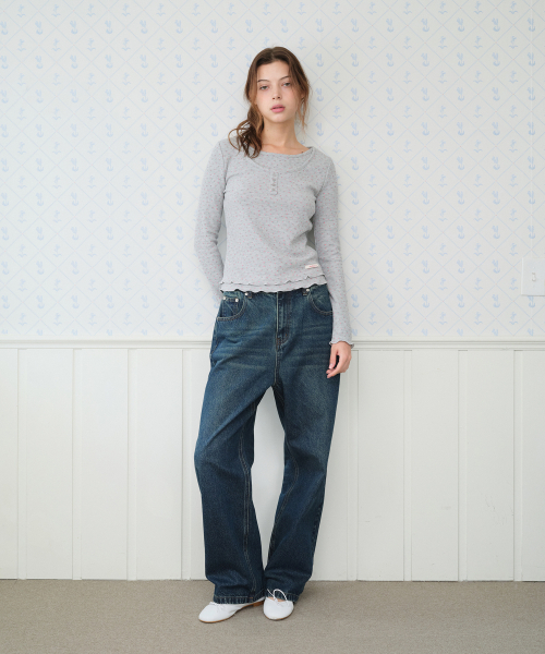 AMESWORLDWIDE(アメスワールドワイド)の「CLASSIC STRAIGHT DENIM PANTS BLUE(デニムパンツ・レディース・その他・MEDIUM/LARGE/SMALL)」の5枚目の写真
