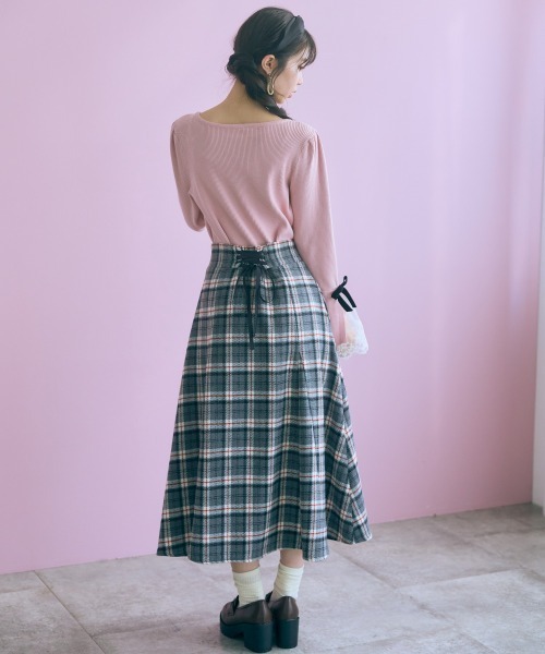 marun(マルン)の「<大きいサイズ>ボートネックフレア袖レースニットトップス marun(ニット/セーター・レディース・ブラウン/ピンク・L/LL/3L/4L/5L)」の10枚目の写真