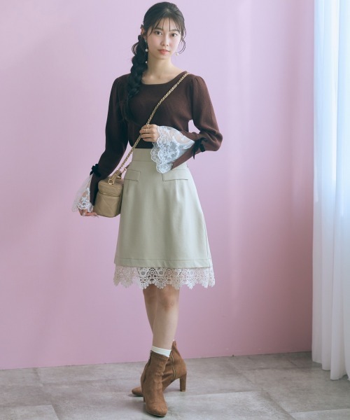 marun(マルン)の「<大きいサイズ>ボートネックフレア袖レースニットトップス marun(ニット/セーター・レディース・ブラウン/ピンク・L/LL/3L/4L/5L)」の13枚目の写真