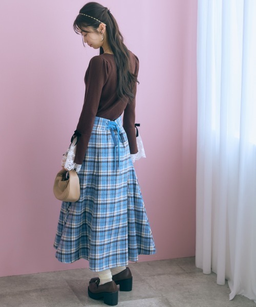 marun(マルン)の「<大きいサイズ>ボートネックフレア袖レースニットトップス marun(ニット/セーター・レディース・ブラウン/ピンク・L/LL/3L/4L/5L)」の19枚目の写真