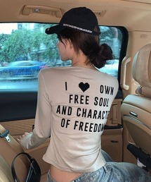 バックプリント英字ロゴタイトロングスリーブTシャツ