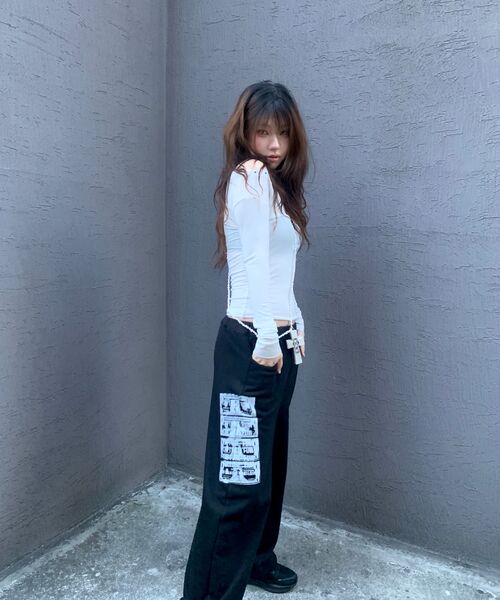 DOGMA EHKS(ドグマ エックス)の「STUDDED CURRENCY SWEAT PANTS BLACK(スウェットパンツ・レディース・その他・FREE)」の4枚目の写真