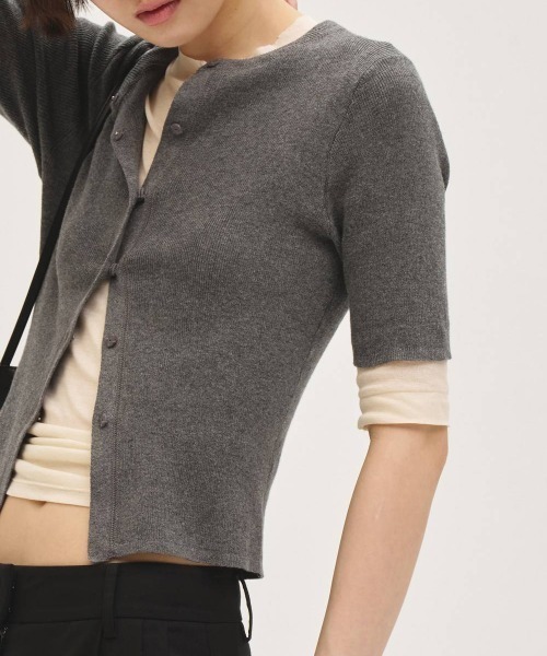TODAYFUL(トゥデイフル)の「TODAYFUL Sheer Fraice Tops シアーフライストップス/12710605(Tシャツ/カットソー・レディース・インディゴブルー/アイボリー・ONE SIZE)」の13枚目の写真