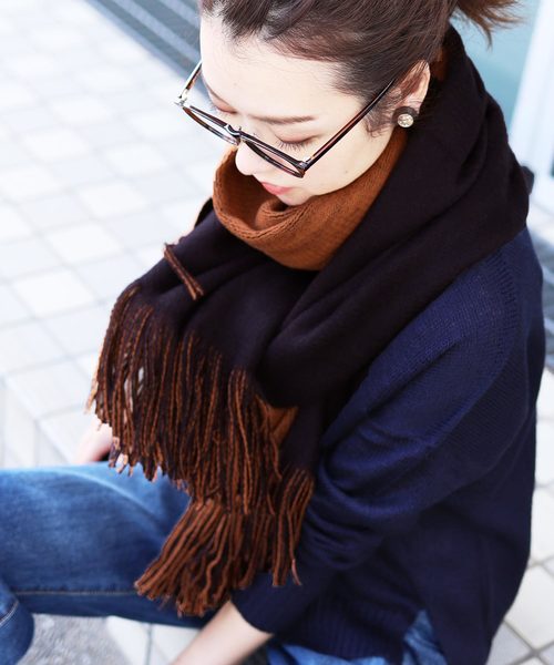 reca(レカ)の「ふんわりカシミアタッチ◇リバーシブル大判ストール(ストール/ショール・レディース・アイボリー/ダークグレー/ライトグレー/キャメル/ミント/ベージュ系その他/レッド系その他/ブルー系その他/ブルー系その他2・FREE)」の8枚目の写真