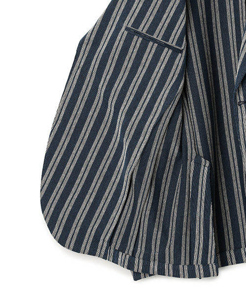 eleventy（イレブンティ）の「eleventy ストライプ柄2Bジャケット（テーラードジャケット・メンズ・ブルー系その他・48/46/44）」の17枚目の写真