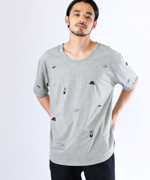 MONO-MART（モノマート）の「グラフィック デザイン Tシャツ オーバーサイズ カットソー（Tシャツ/カットソー・メンズ・グレー系その他2/グレー系その他3/グレー系その他4/グリーン系その他/グリーン系その他2/ホワイト系その他5/グレー系その他/ブルー系その他2/ブルー系その他3/ブルー系その他4/ブルー系その他5/ブルー系その他/ホワイト系その他/ホワイト系その他3/ベージュ系その他/ホワイト系その他2/ホワイト系その他4/イエロー系その他2/ホワイト系その他6/ホワイト系その他7/イエロー系その他/グレー系その他5/ブルー系その他6・FREE/フリー）」の9枚目の写真