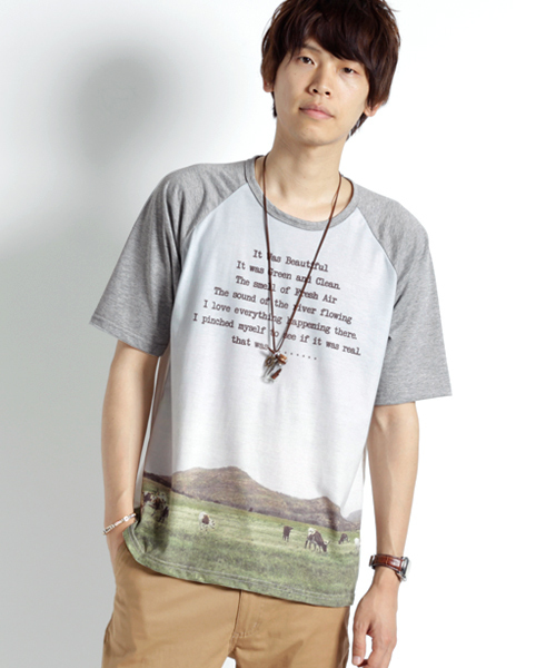 MONO-MART（モノマート）の「グラフィック デザイン Tシャツ オーバーサイズ カットソー（Tシャツ/カットソー・メンズ・グレー系その他2/グレー系その他3/グレー系その他4/グリーン系その他/グリーン系その他2/ホワイト系その他5/グレー系その他/ブルー系その他2/ブルー系その他3/ブルー系その他4/ブルー系その他5/ブルー系その他/ホワイト系その他/ホワイト系その他3/ベージュ系その他/ホワイト系その他2/ホワイト系その他4/イエロー系その他2/ホワイト系その他6/ホワイト系その他7/イエロー系その他/グレー系その他5/ブルー系その他6・FREE/フリー）」の10枚目の写真