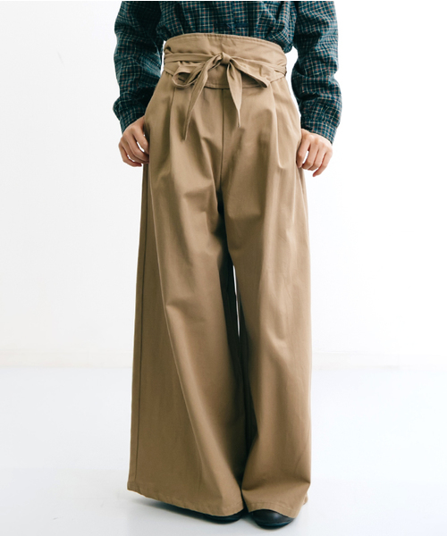 MERLOT(メルロー)の「サッシュベルト付きワイドパンツ643-7527(その他パンツ・レディース・レッド/ベージュ/カーキ/ブラック・FREE)」の3枚目の写真