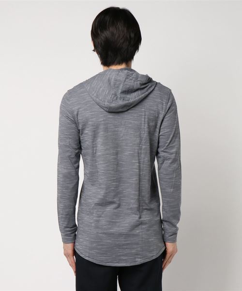 UNDER ARMOUR（アンダーアーマー）の「メンズ ライフスタイルパーカー / スポーツスタイルコアフーディー（パーカー・メンズ・グレー/ダークオリーブ/ブラック・L/XXL/M/S/XL/3XL）」の4枚目の写真