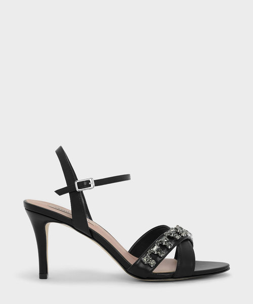 CHARLES & KEITH(チャールズ & キース)の「エンベリッシュクリスクロスサンダル / EMBELLISHED CRISS CROSS SANDALS(サンダル・レディース・ブラック/イエロー/アイボリー・24.5cm/25cm/23cm/23.5cm/22.5cm)」の2枚目の写真