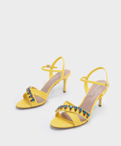CHARLES & KEITH(チャールズ & キース)の「エンベリッシュクリスクロスサンダル / EMBELLISHED CRISS CROSS SANDALS(サンダル・レディース・ブラック/イエロー/アイボリー・24.5cm/25cm/23cm/23.5cm/22.5cm)」の17枚目の写真